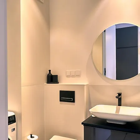 Mennica Residence Suite Apartments Варшава Екстер'єр фото