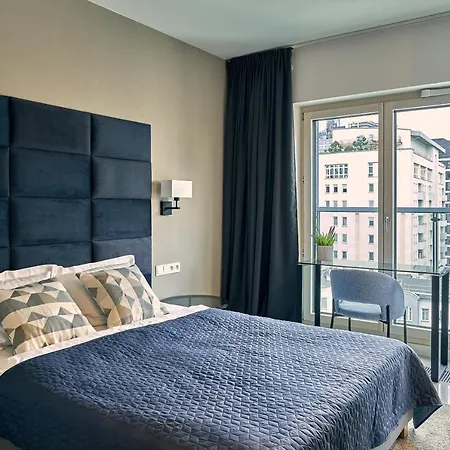 Mennica Residence Suite Apartments Варшава Екстер'єр фото