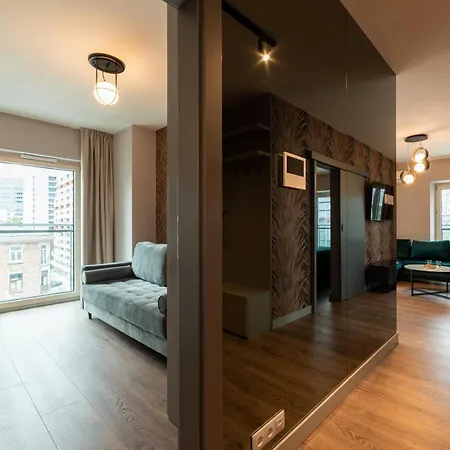 Mennica Residence Suite Apartments Варшава Екстер'єр фото